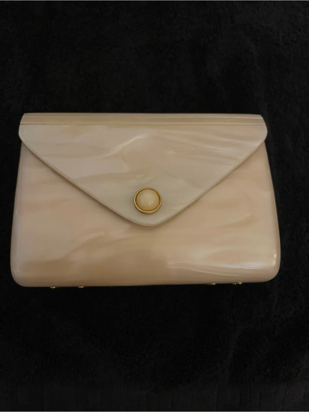 Vintage Women's 50s Pearl Lucite Ivory clutch or shoulder purse